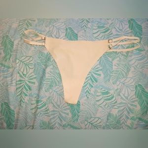 Cream thong